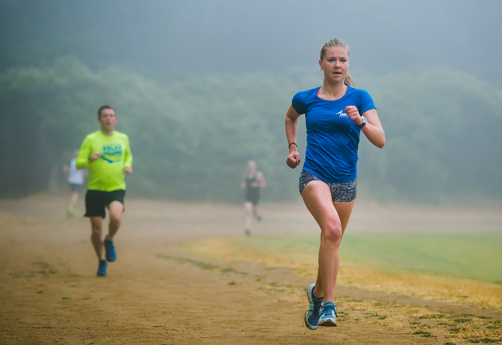 Run device. Тяжелый бег. Сложный бег. Бег трудно. Бег восьмеркой.